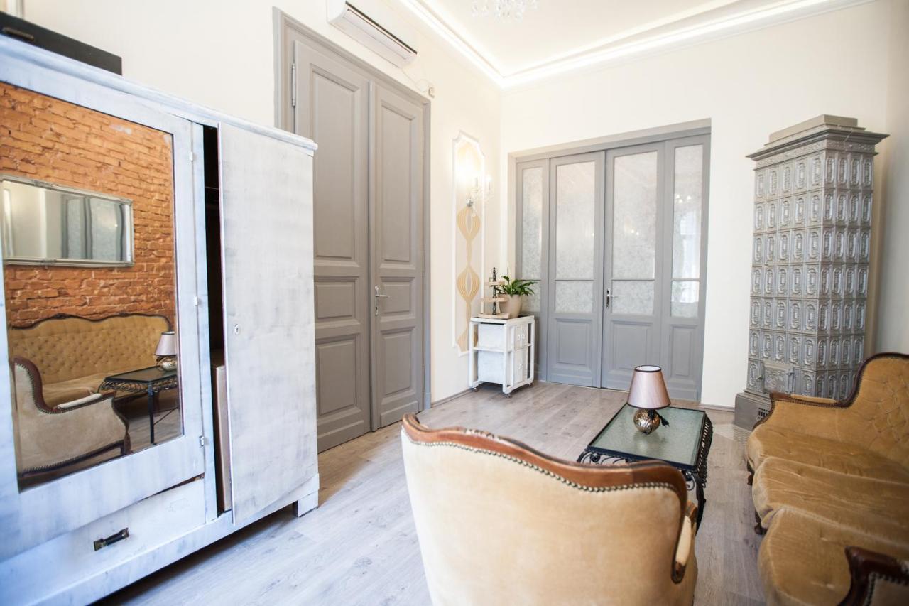 N42 By Small Home Budapest Exterior foto