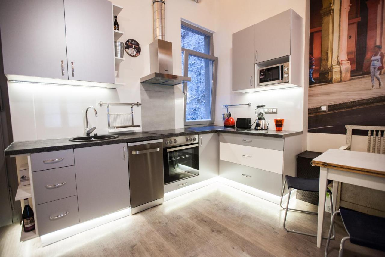 N42 By Small Home Budapest Exterior foto